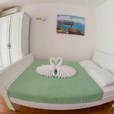 Pensjonat Dieden Budva